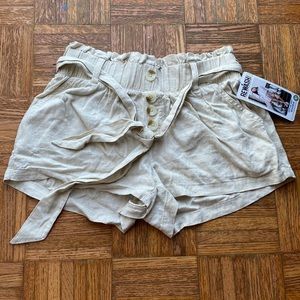 Womens High Waisted Shorts with Pockets - Size Medium - Never Worn!